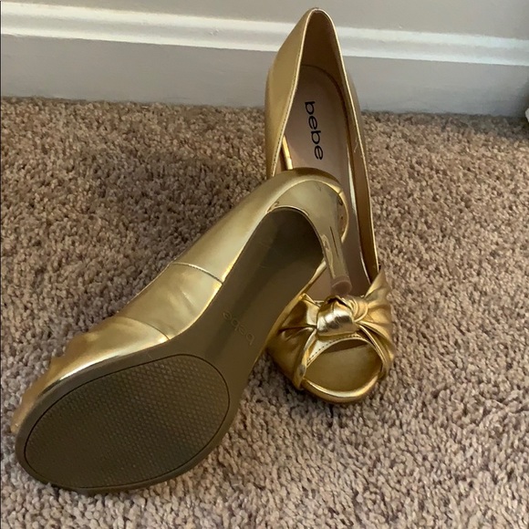 Bebe - Picture 2 of 5